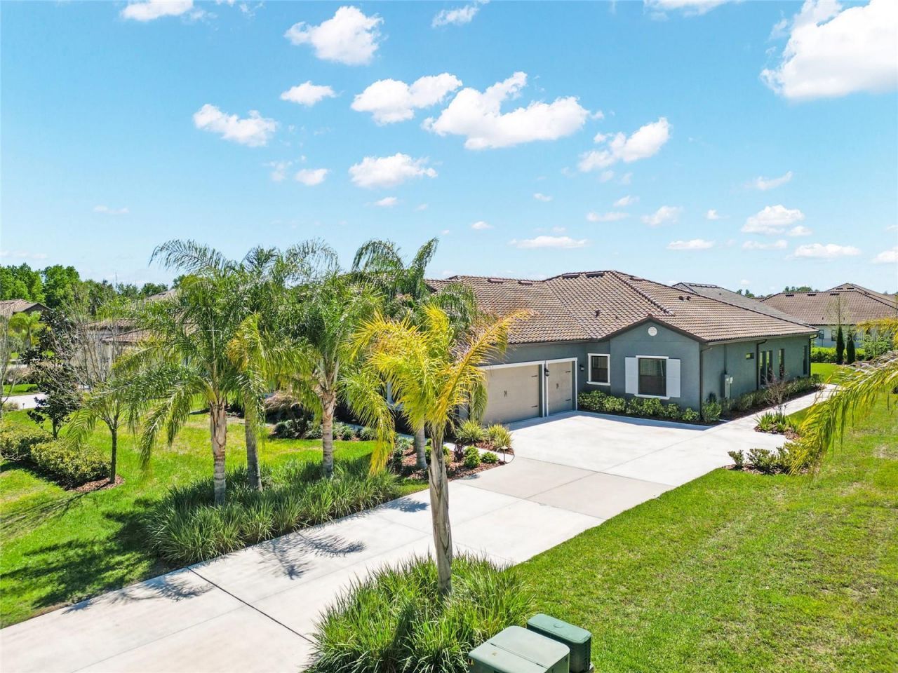 17904 Linden Common Court, Lutz, FL 33559 Photo