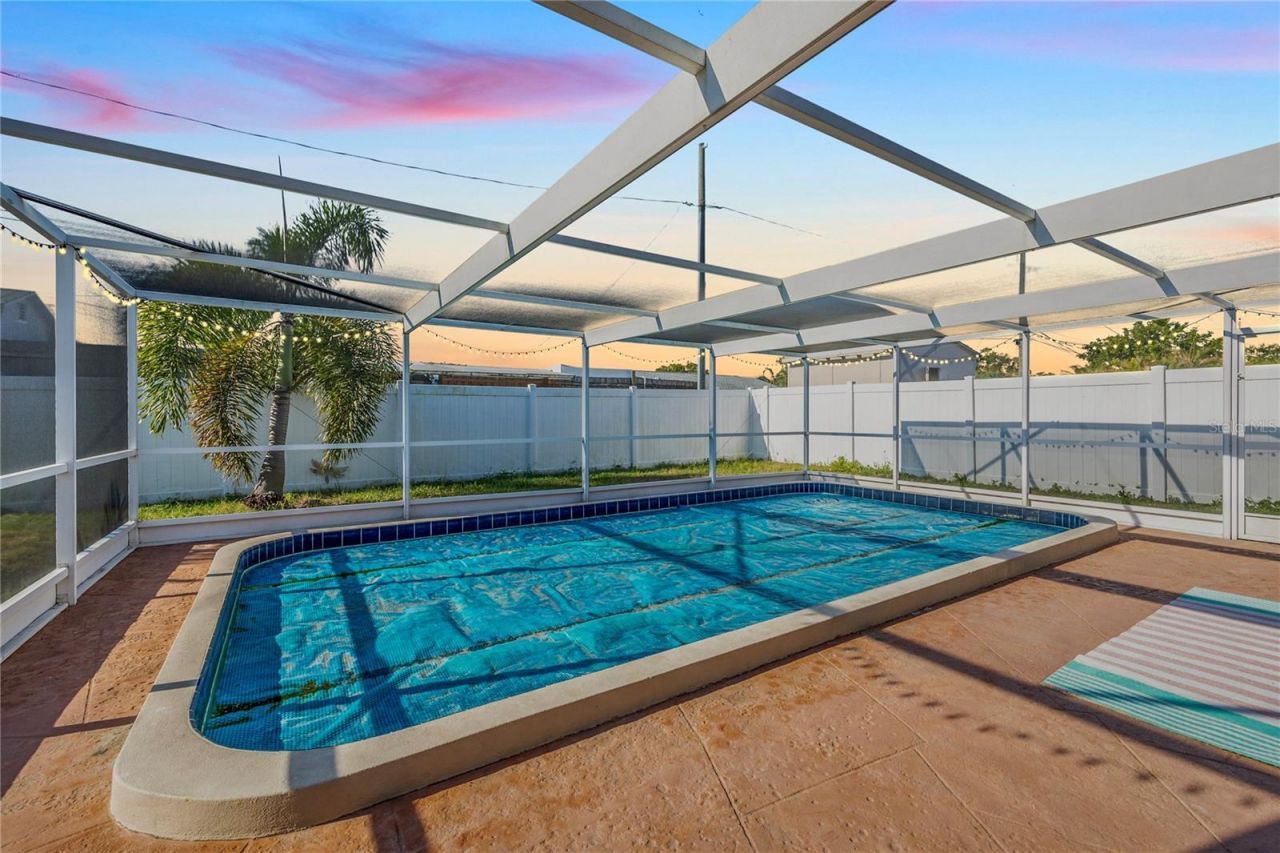 8318 76th Avenue, Seminole, FL 33777 Photo