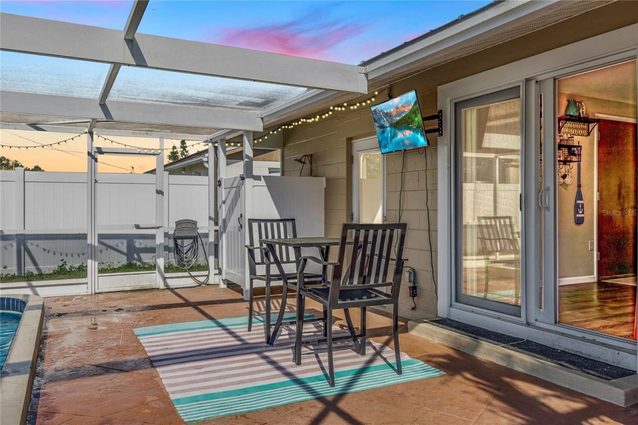 8318 76th Avenue, Seminole, FL 33777 Photo