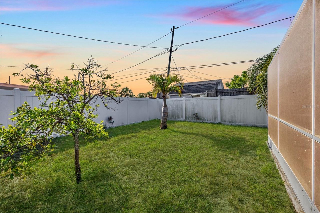 8318 76th Avenue, Seminole, FL 33777 Photo