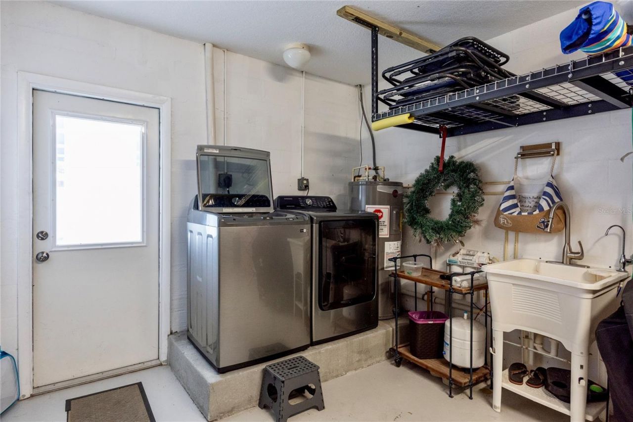 8318 76th Avenue, Seminole, FL 33777 Photo