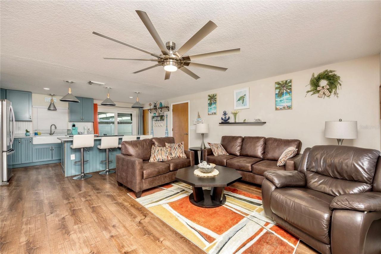 8318 76th Avenue, Seminole, FL 33777 Photo