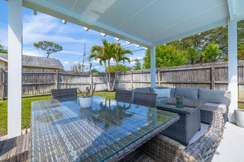 2162 Cypress Point Drive N, Clearwater, FL 33763 Photo