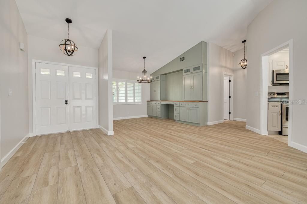 2162 Cypress Point Drive N, Clearwater, FL 33763 Photo