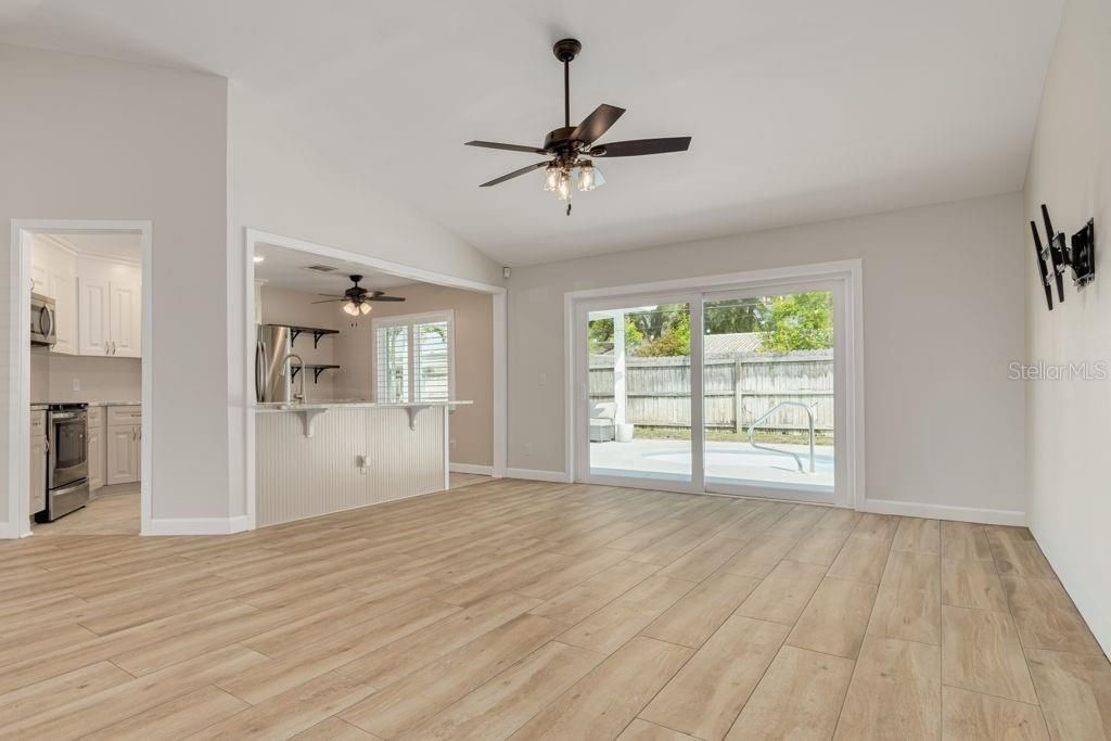 2162 Cypress Point Drive N, Clearwater, FL 33763 Photo