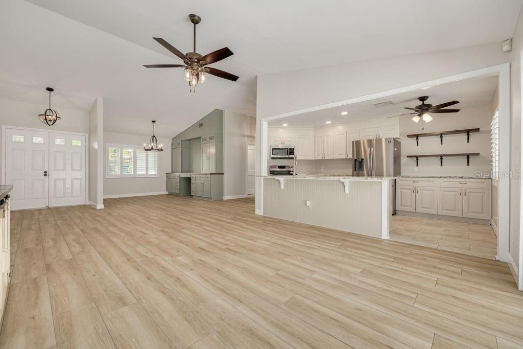 2162 Cypress Point Drive N, Clearwater, FL 33763 Photo