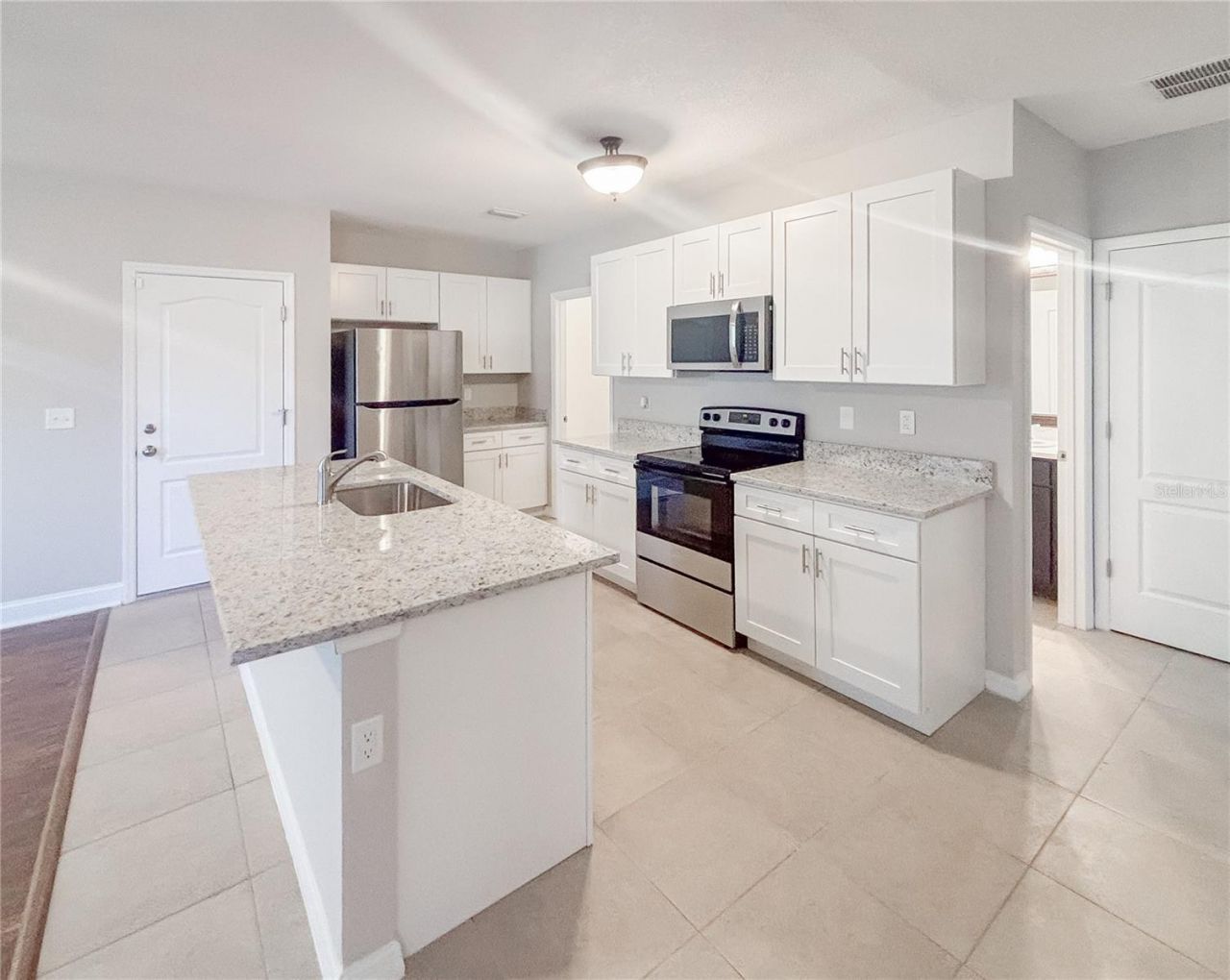 12026 Suburban Sunrise Street, Riverview, FL 33578 Photo