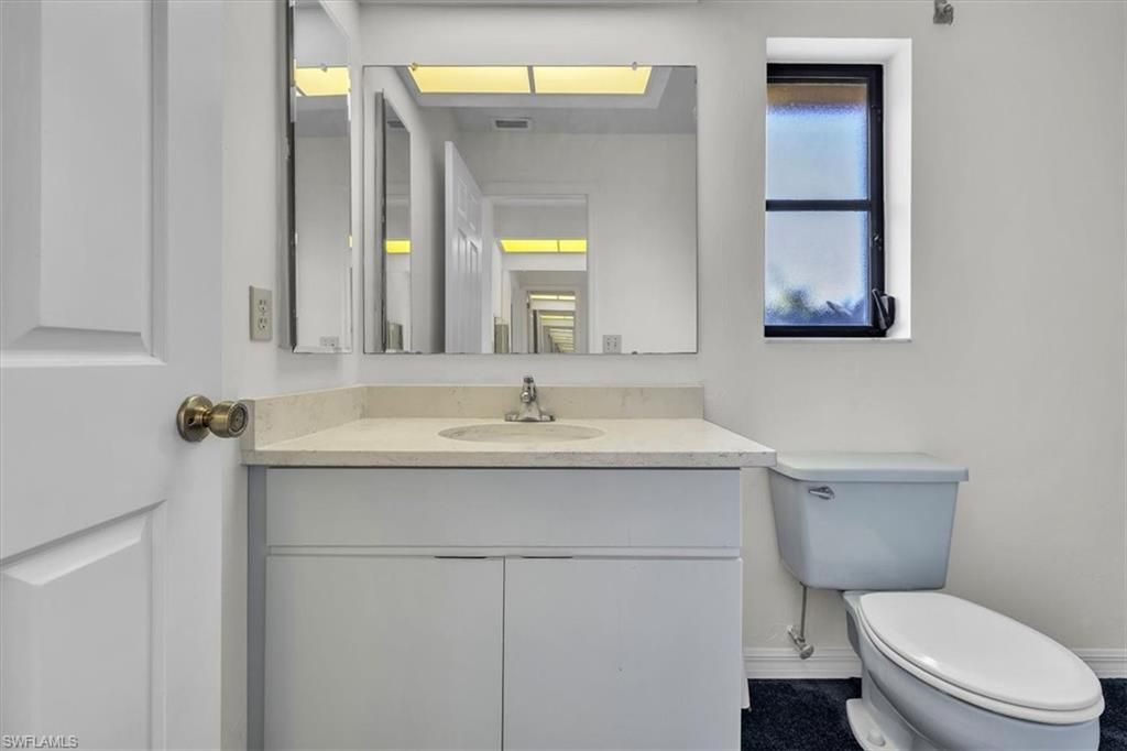 6070 Anchorline Ct, North Fort Myers, FL 33917 Photo