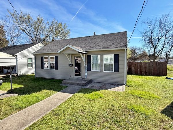 1202 Ferry Street , Metropolis, IL 62960