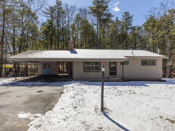 76 Johnson Road, Falmouth, ME 04105