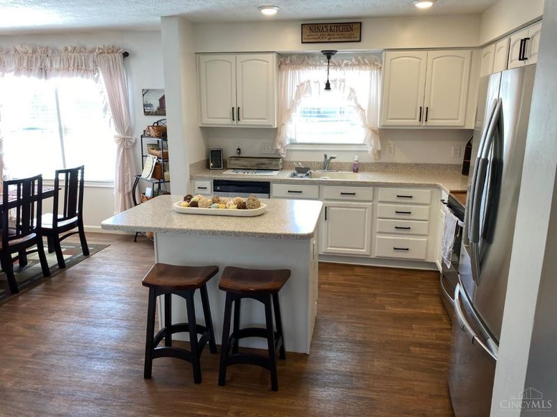 946 Brunswick Drive, Perry Twp, OH 45118 Photo 10