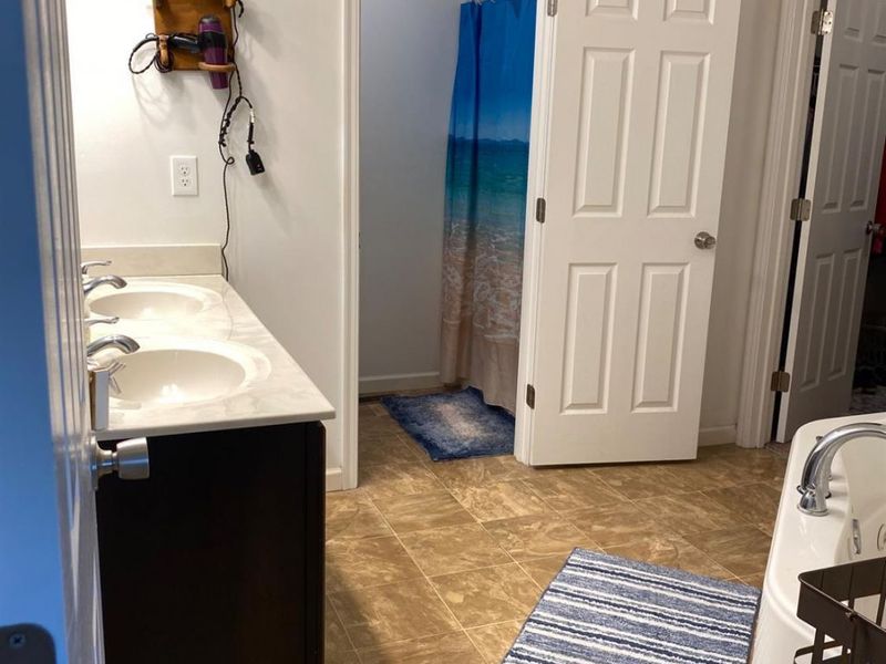 946 Brunswick Drive, Perry Twp, OH 45118 Photo 40