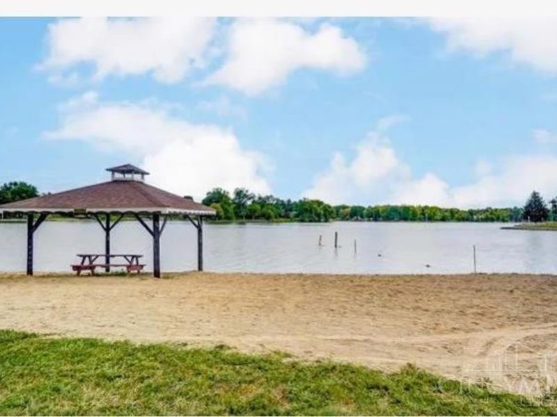 946 Brunswick Drive, Perry Twp, OH 45118 Photo 44