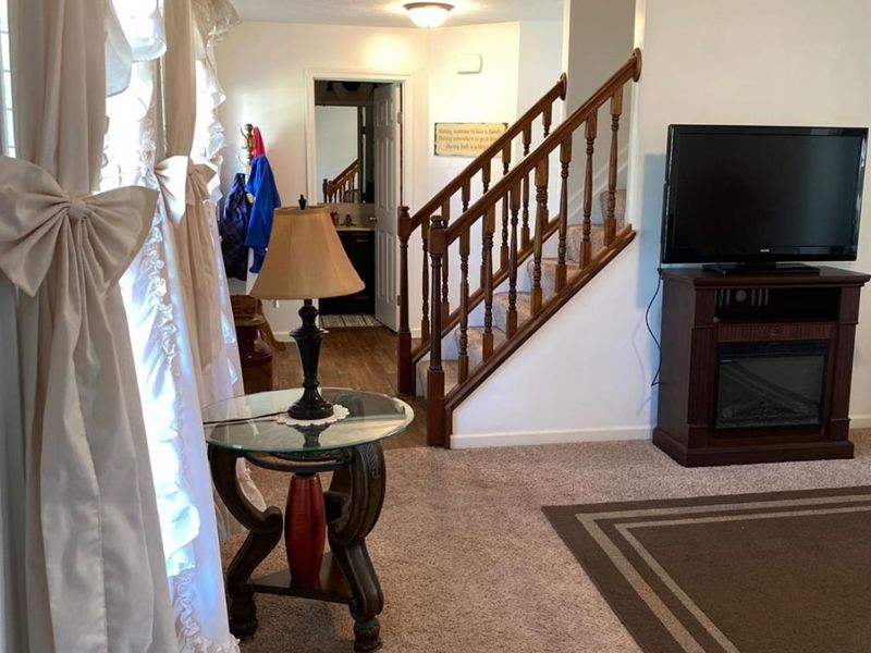 946 Brunswick Drive, Perry Twp, OH 45118 Photo 6