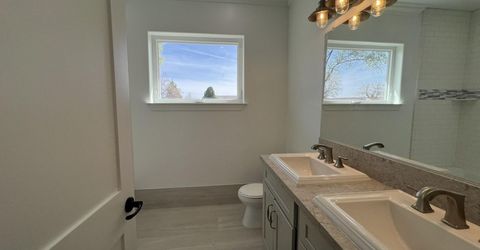 95 Hercules Drive, Sparks, NV 89441 Photo