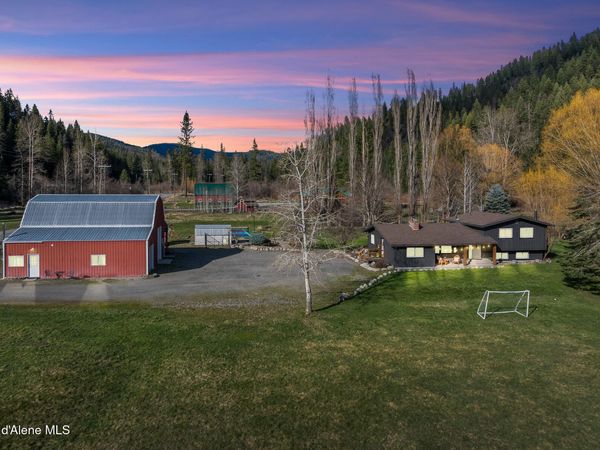 1952 S Gateway Ranch RD , Coeur d'Alene, ID 83814