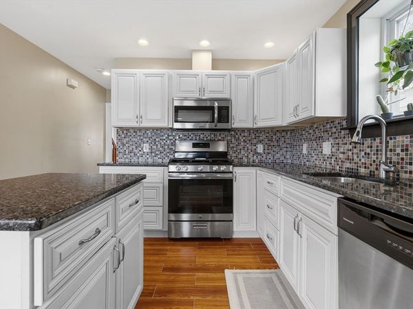 9 Second St, Wakefield, MA 01880