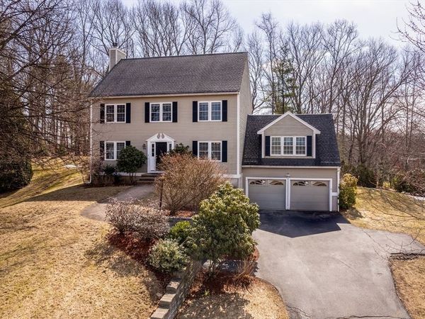 116 Towne Hill Rd, Haverhill, MA 01835