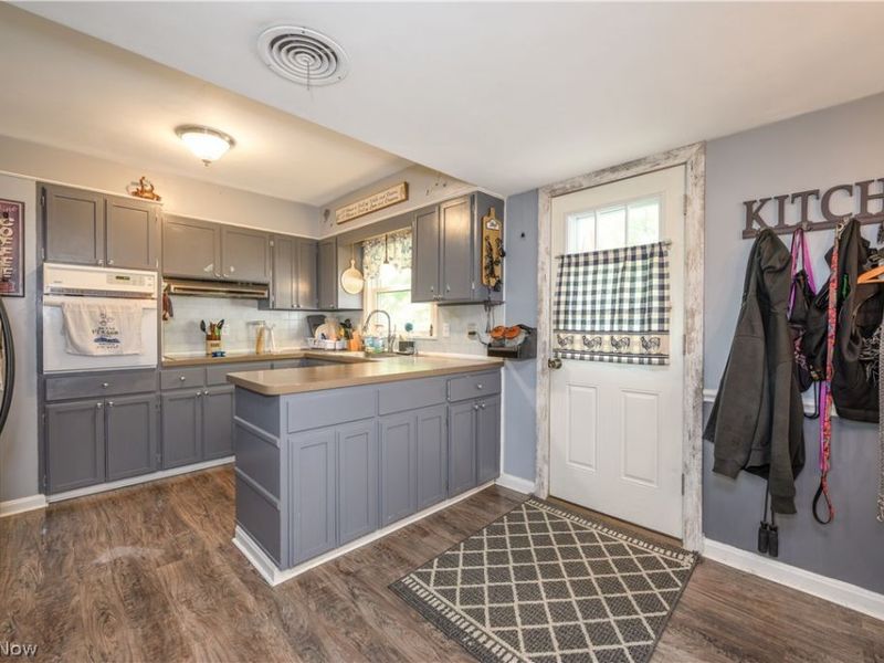 2161 Savoy Avenue, Akron, OH 44305 Photo 13