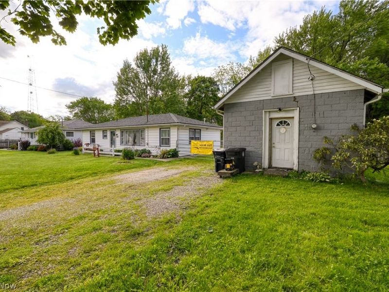 2161 Savoy Avenue, Akron, OH 44305 Photo 26