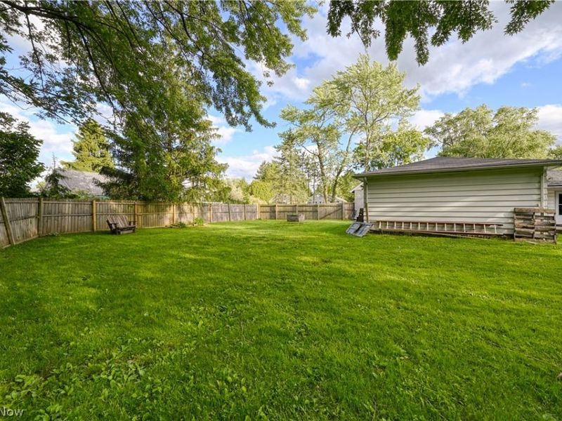 2161 Savoy Avenue, Akron, OH 44305 Photo 31