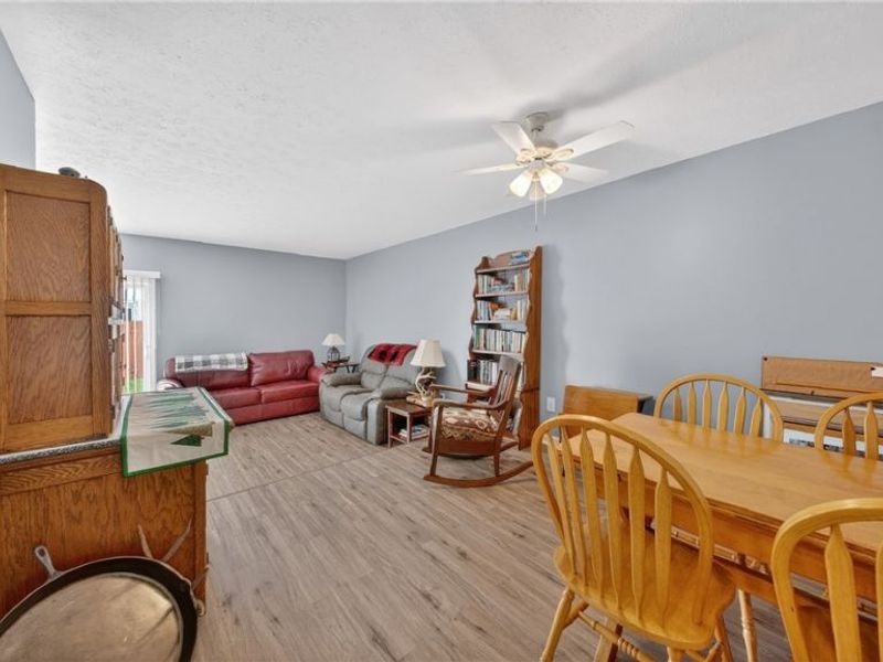 5236 Creekside Boulevard, Brunswick Hills, OH 44212 Photo 12