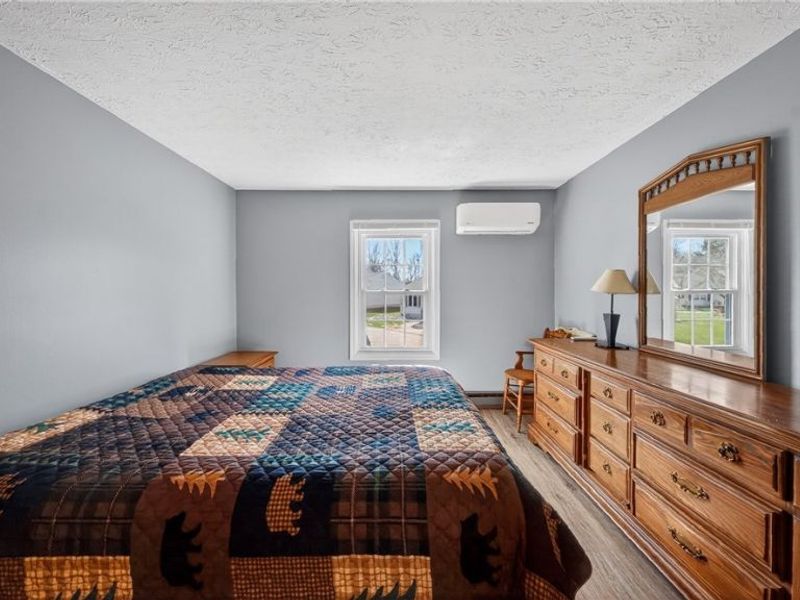 5236 Creekside Boulevard, Brunswick Hills, OH 44212 Photo 28