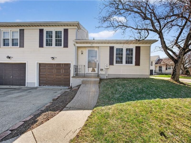 5236 Creekside Boulevard, Brunswick Hills, OH 44212 Photo 37