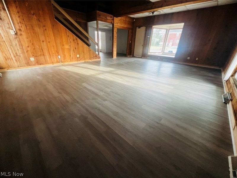 264 W Liberty Street SE, Hubbard, OH 44425 Photo 5