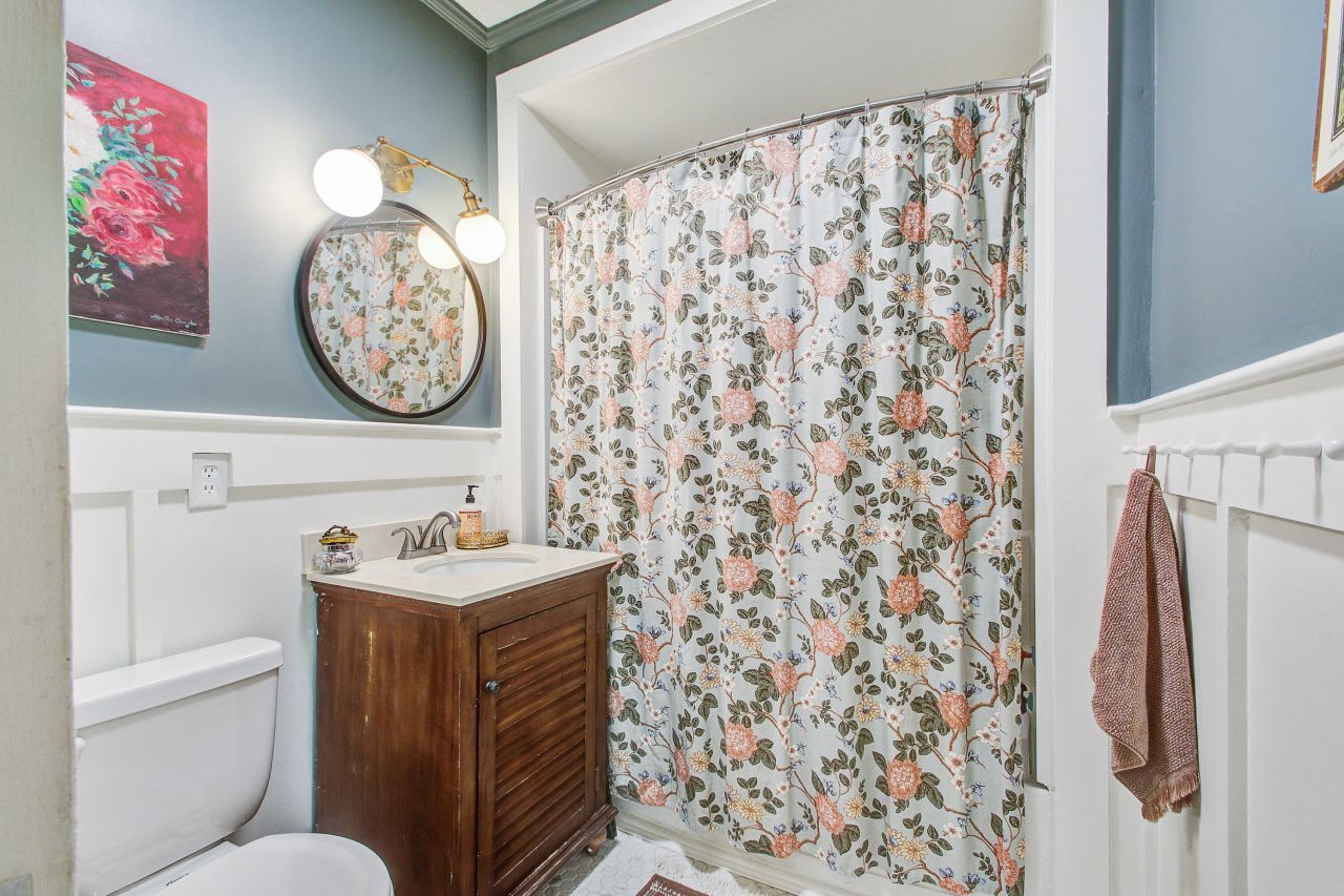 4420 S Rhett Avenue Photo 15