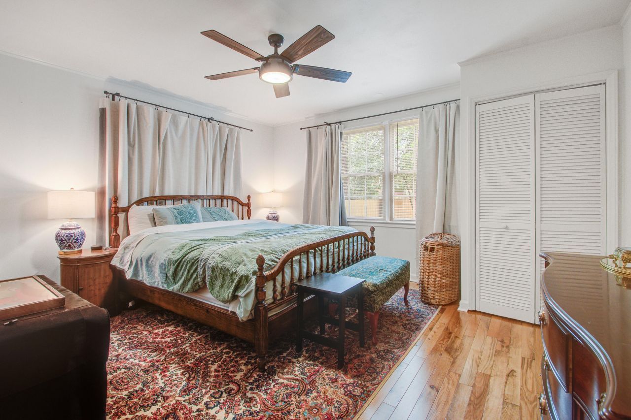 4420 S Rhett Avenue Photo 22