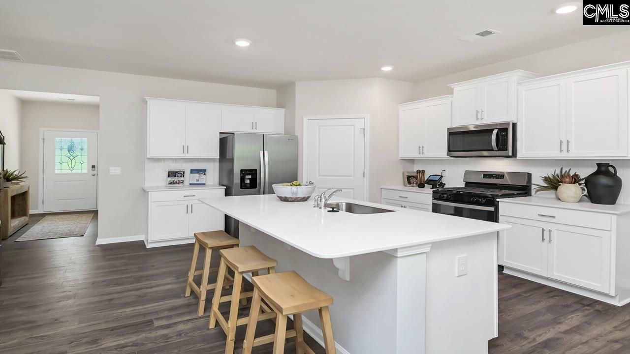 415 Lancashire Lane Photo 6