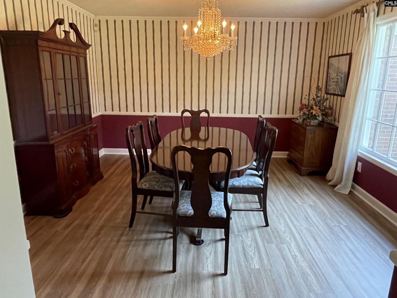 2204 Bee Ridge Road  Photo 12