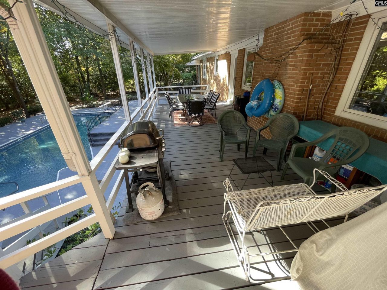 2204 Bee Ridge Road  Photo 37