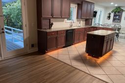 2204 Bee Ridge Road  photo 4