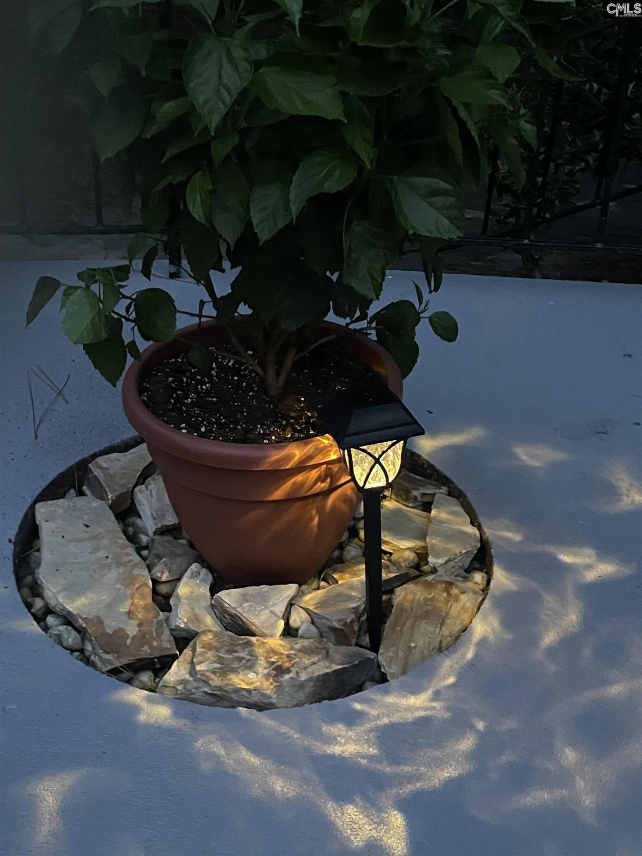 2204 Bee Ridge Road  Photo 49