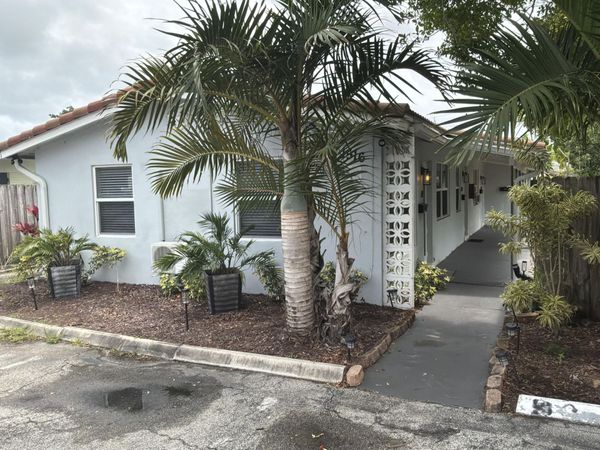 1516 N Dixie Highway, Unit 1-2, Fort Lauderdale, FL 33304