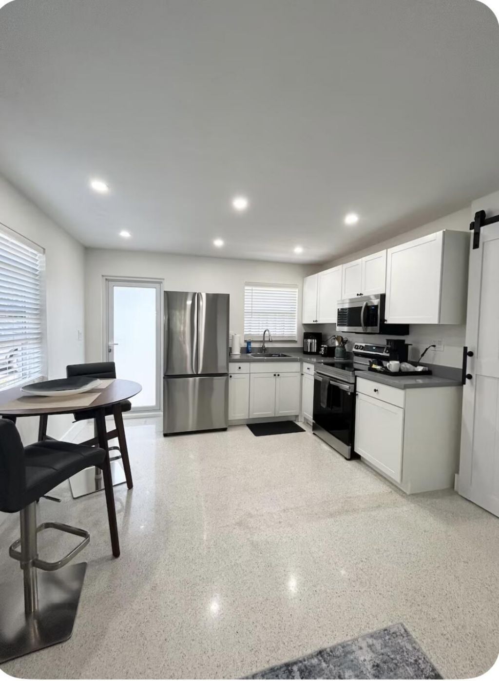 1516 N Dixie Highway, Unit 1-2, Fort Lauderdale, FL 33304 Photo