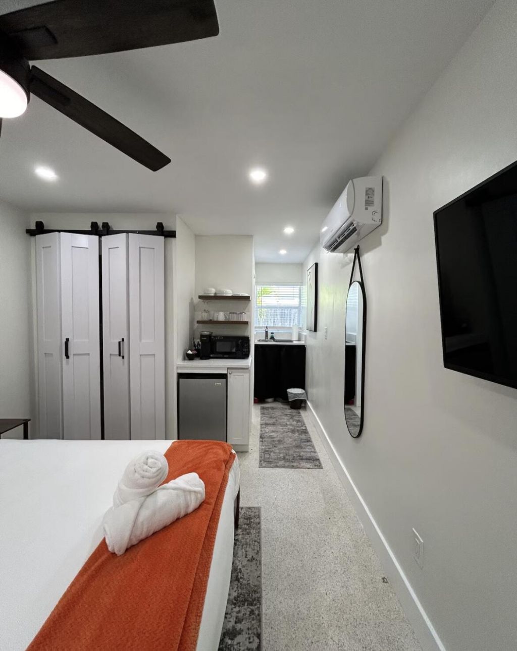 1516 N Dixie Highway, Unit 1-2, Fort Lauderdale, FL 33304 Photo