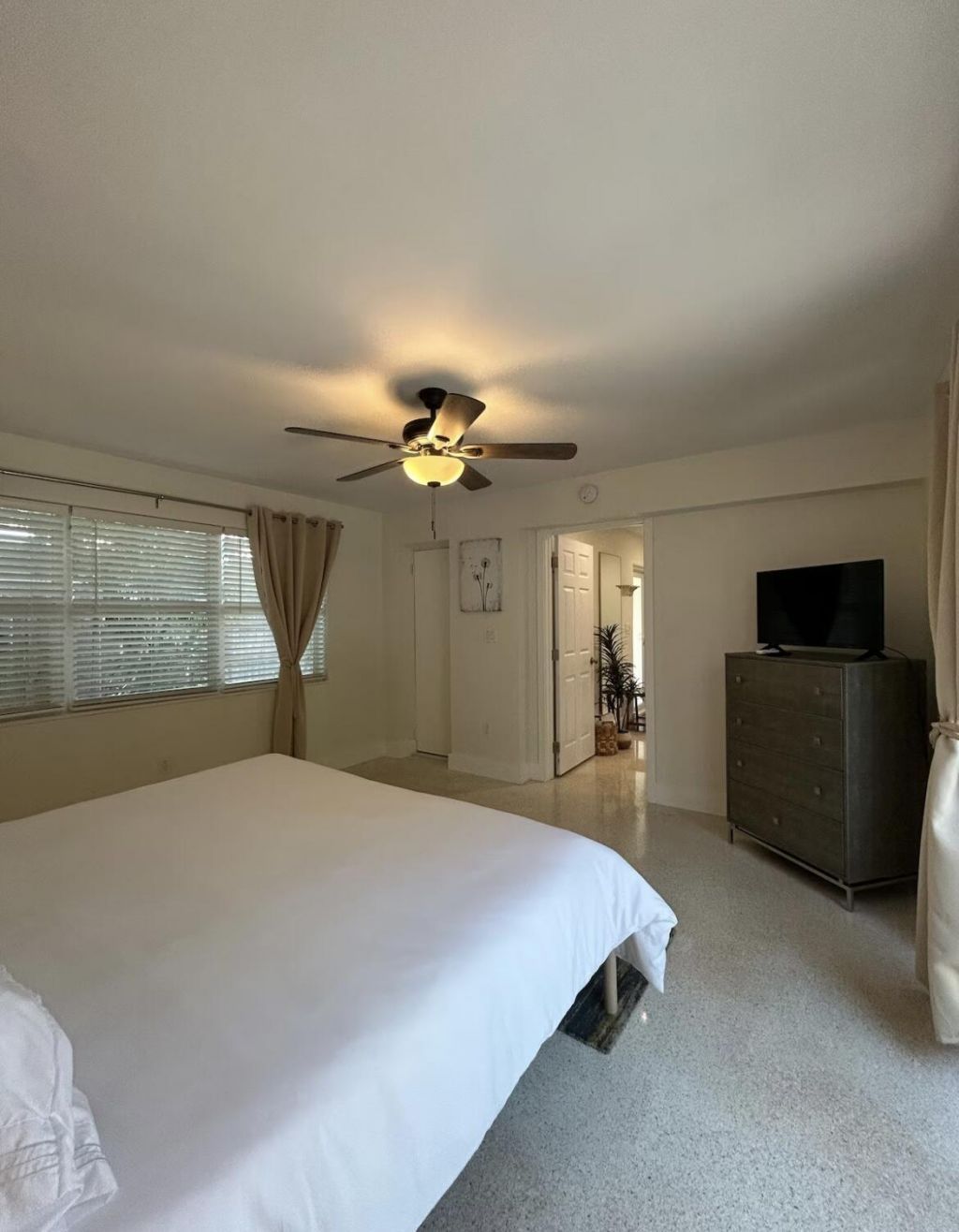 1516 N Dixie Highway, Unit 1-2, Fort Lauderdale, FL 33304 Photo