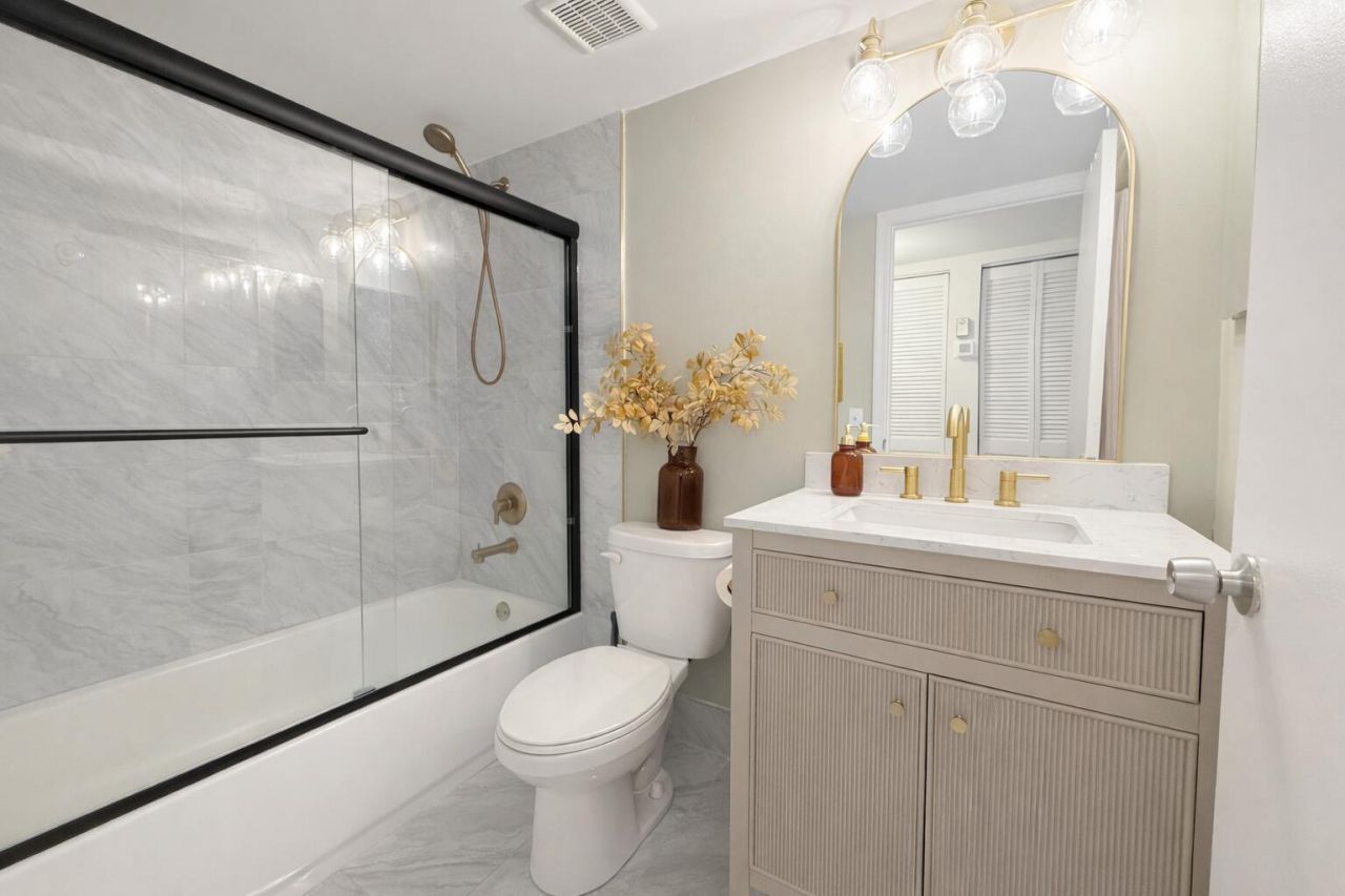 179 Waterside Drive, Unit 179, Hypoluxo, FL 33462 Photo