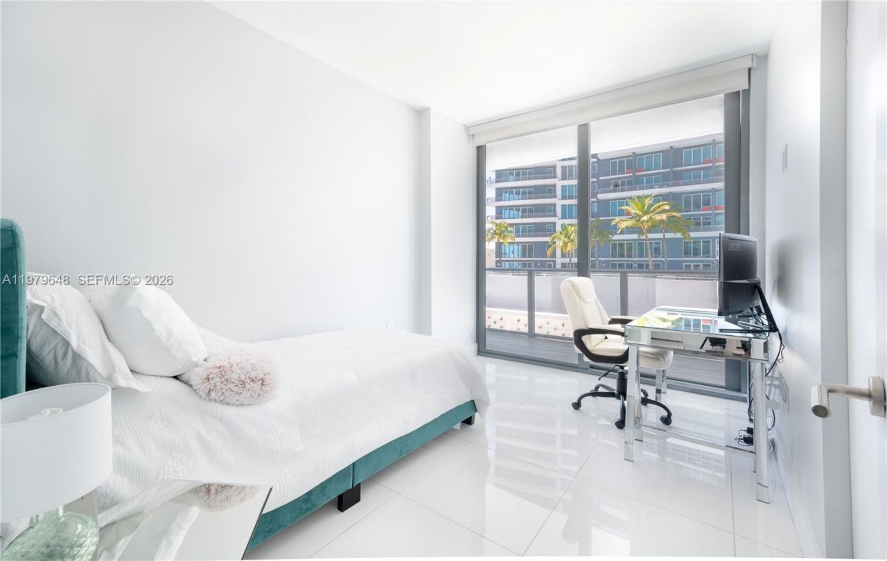 1300 S Miami Ave, Unit 1206, Miami, FL 33130 Photo
