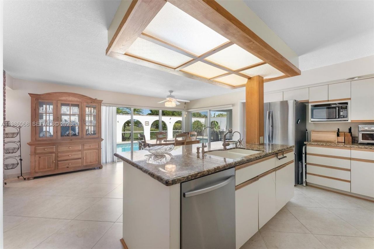 11101 NW 26th Dr, Coral Springs, FL 33065 Photo