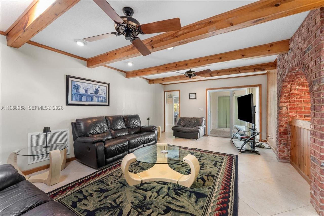 11101 NW 26th Dr, Coral Springs, FL 33065 Photo