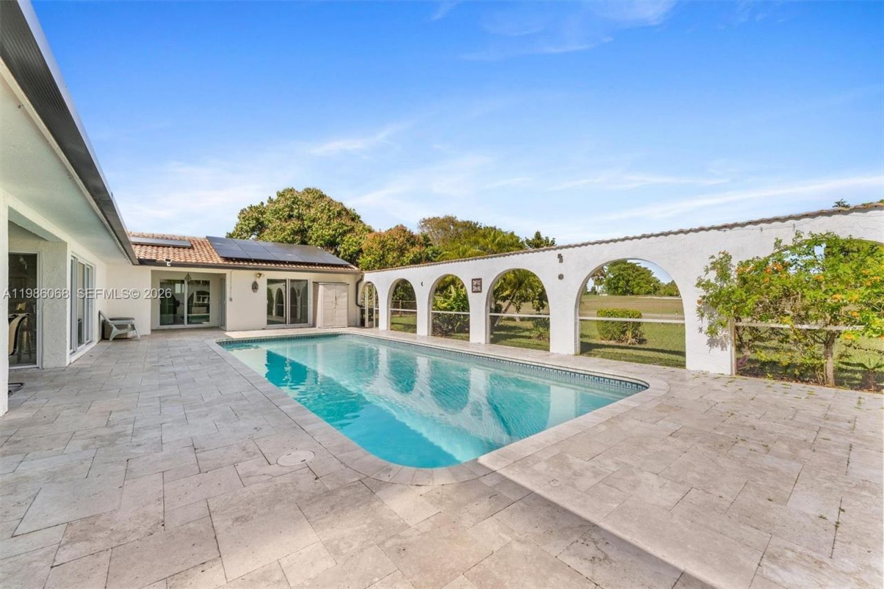 11101 NW 26th Dr, Coral Springs, FL 33065 Photo