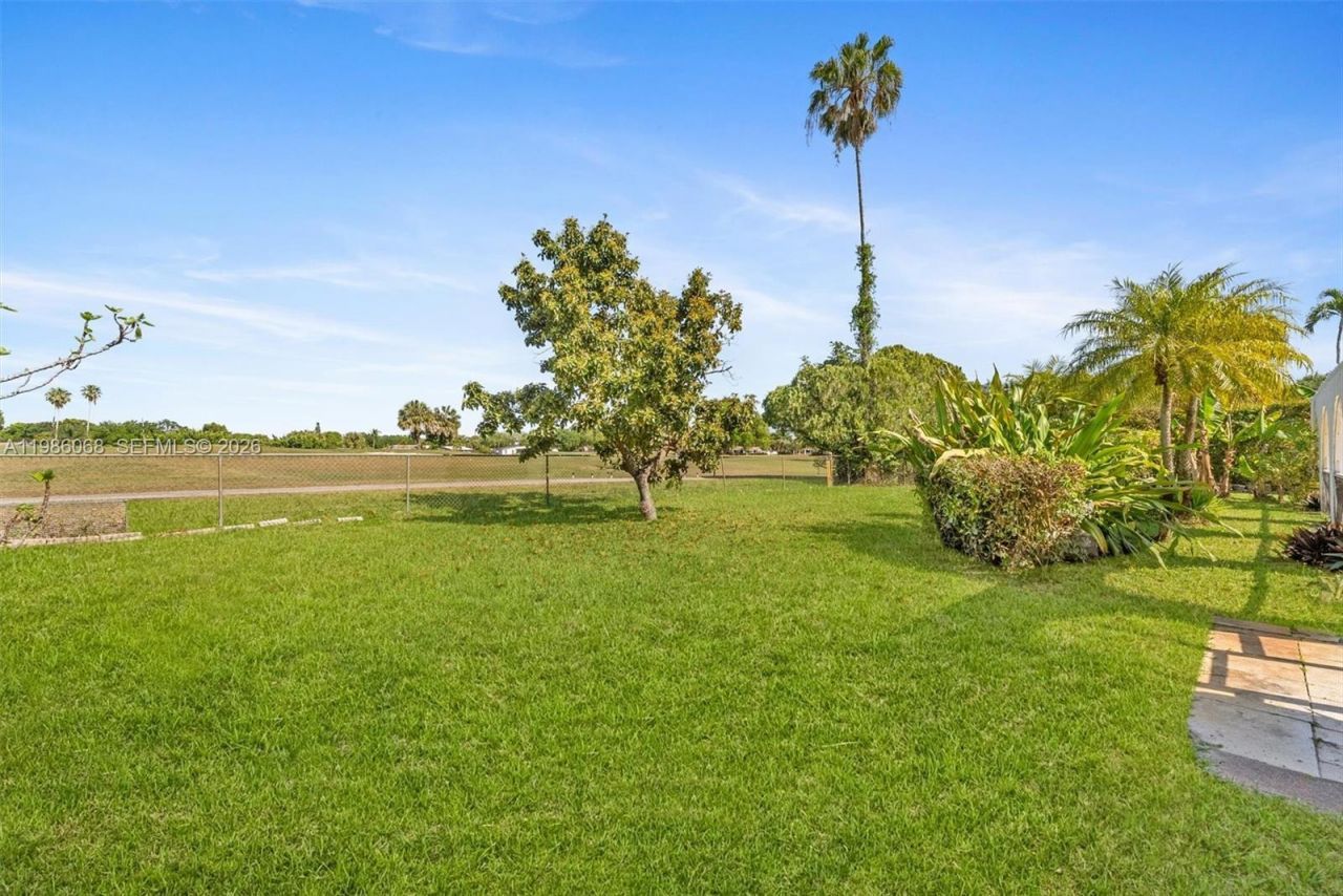 11101 NW 26th Dr, Coral Springs, FL 33065 Photo