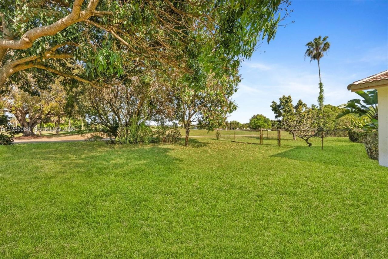 11101 NW 26th Dr, Coral Springs, FL 33065 Photo