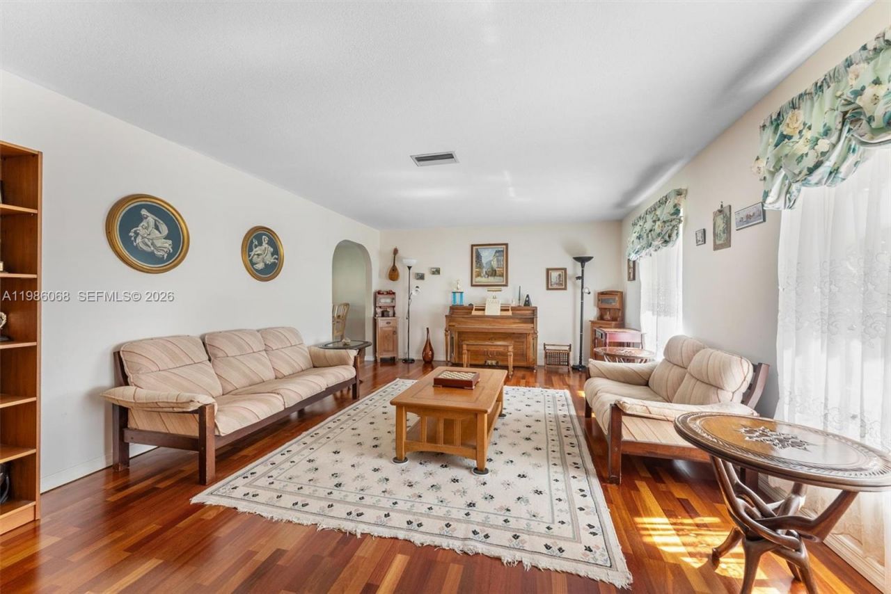 11101 NW 26th Dr, Coral Springs, FL 33065 Photo