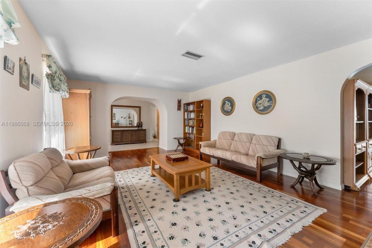 11101 NW 26th Dr, Coral Springs, FL 33065 Photo