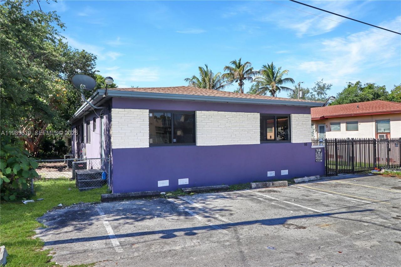 98 NE 71st St, Unit 2, Miami, FL 33138 Photo
